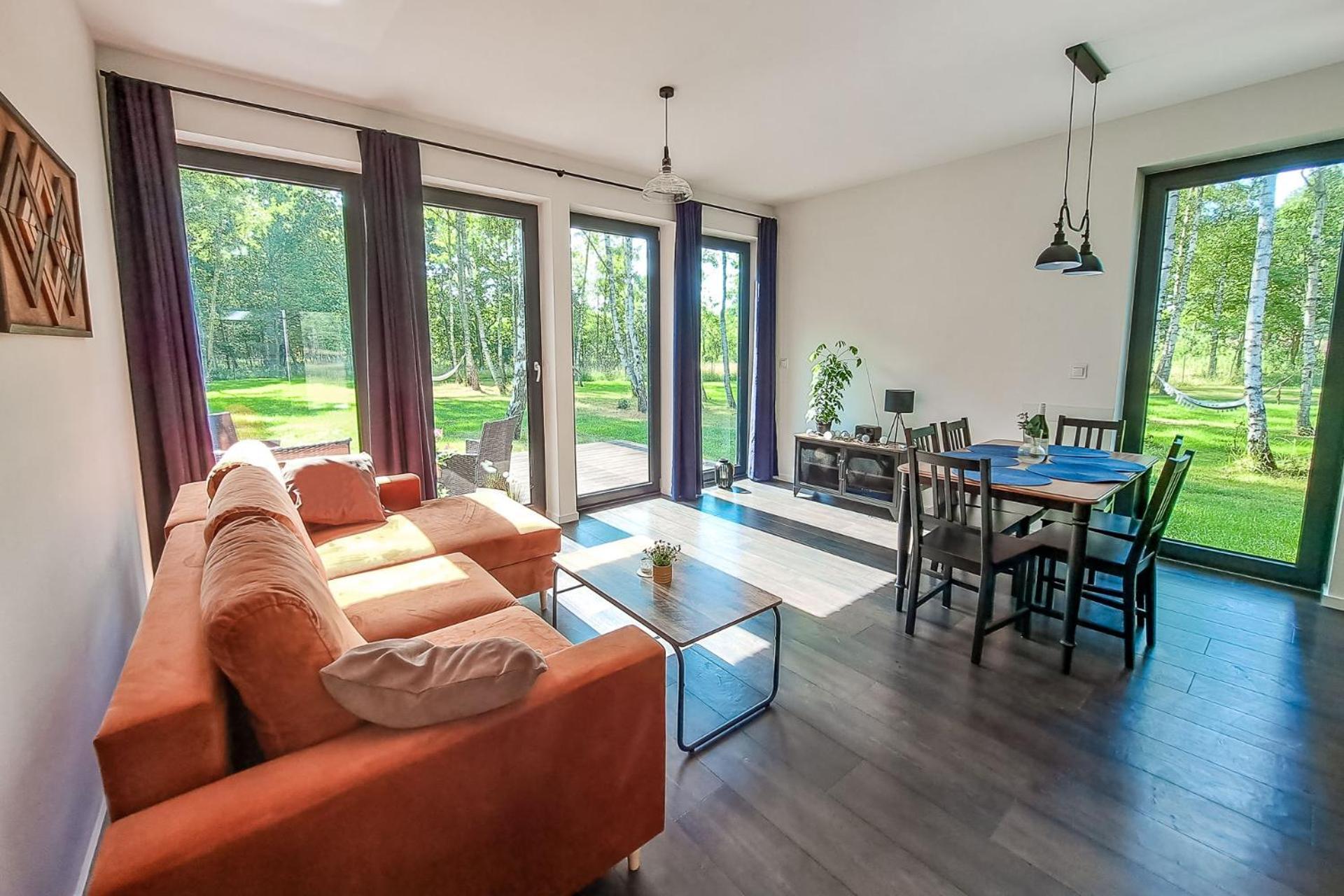 Slowinskie Tarasy Holiday home Smoldzinski Las